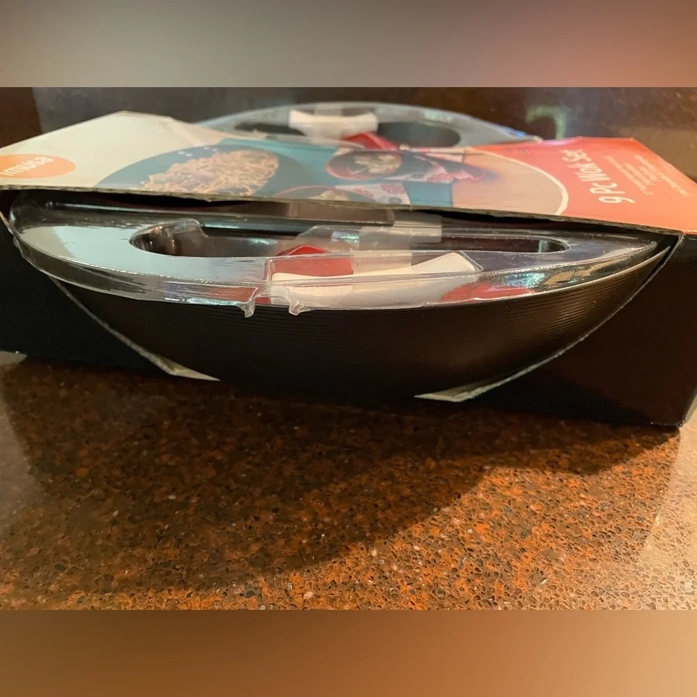 Imusa 9 Pc Wok Set with Red Utensils recipe included brand new NWT
